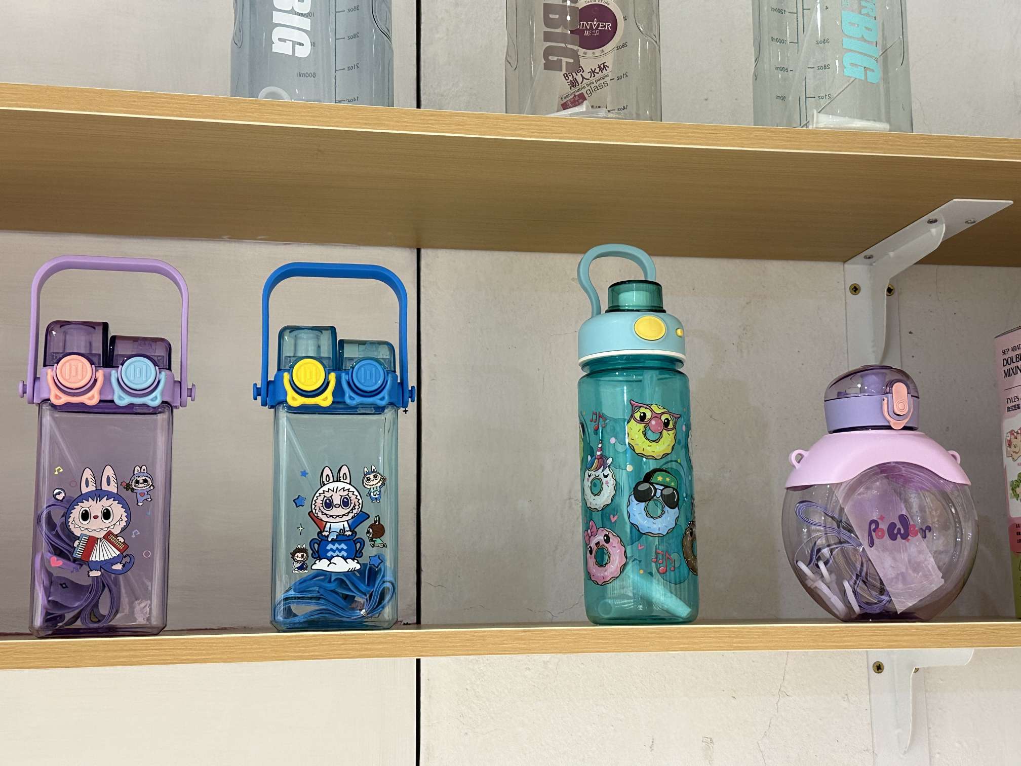 一次性梳子实物图