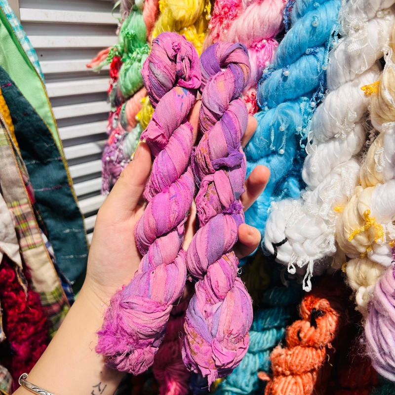DIY imported new silk yarn, purely handcrafted. DIY accessories, accessories, decorative bags, necklaces, bracelets, circumference 4 details Picture