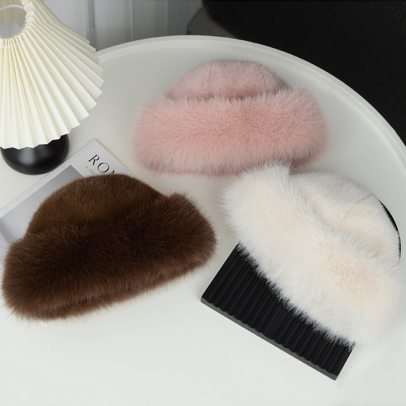 cross-border mongolian fur women's winter new thickened warm-keeping and cold-proof imitation fur fashion mink-like bucket hat women's hat Application Scenario