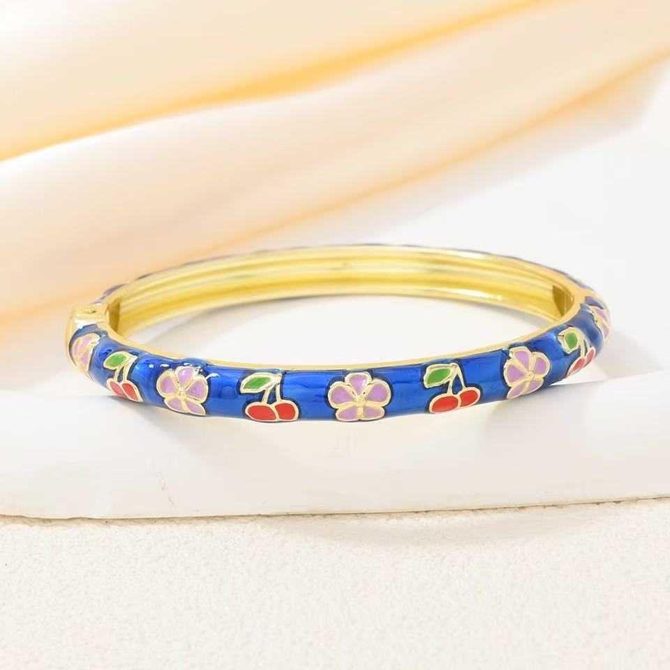Retro enamel bracelets, colorful cherry oil drip flower export accessories are popular in scenic spots details Picture