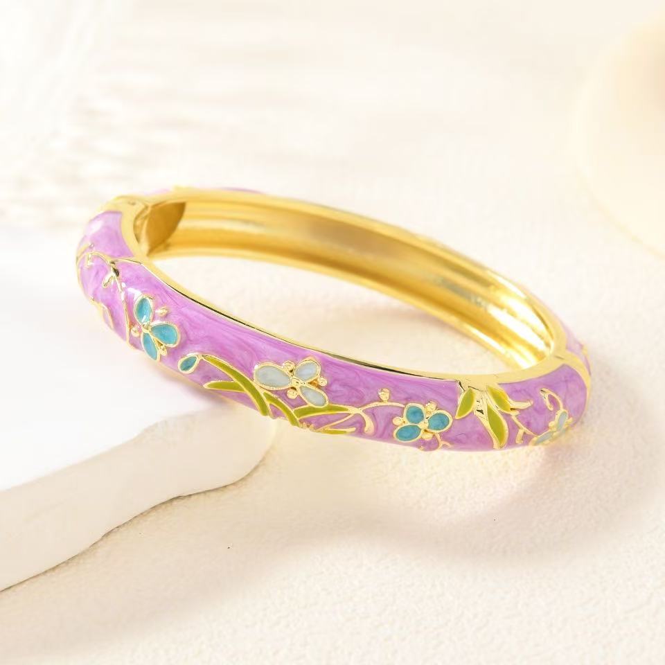 Retro enamel bracelets with oil drops for women's floral export accessories are popular in scenic spots