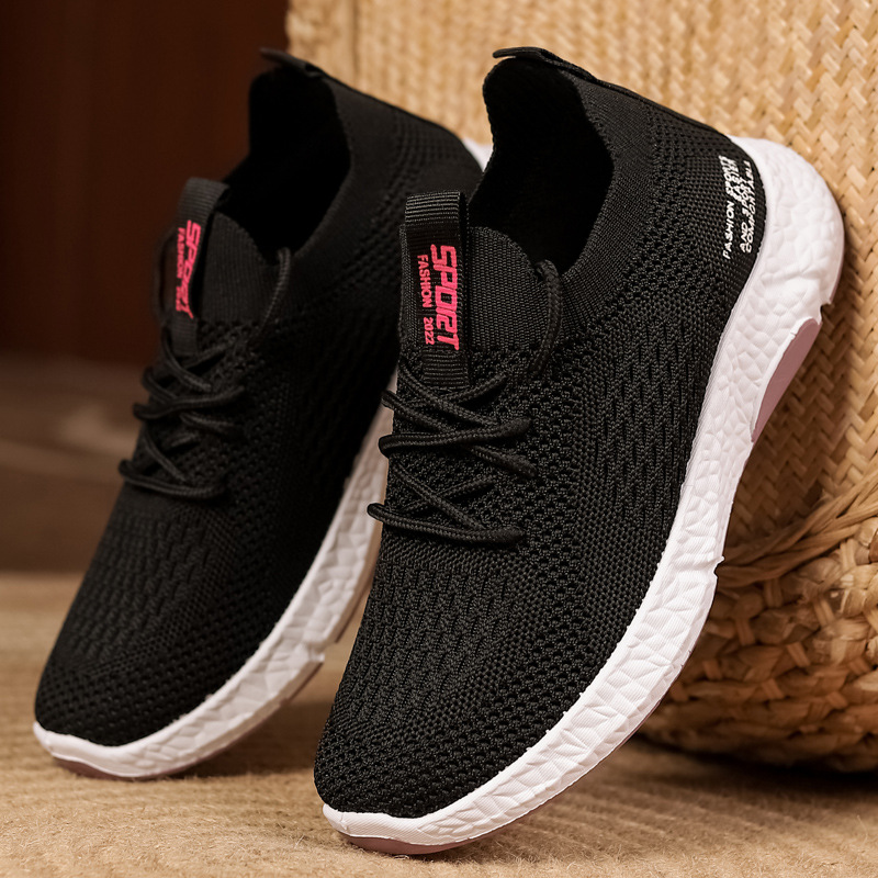 women's shoes 2025 spring and autumn new versatile sneakers female mom shoes old beijing cloth shoes foreign trade women's shoes wholesale details Picture