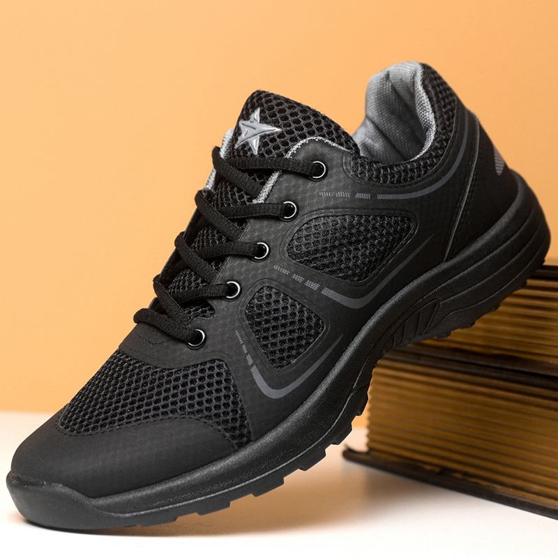 new physical fitness training shoes men's summer black training shoes ultra-light breathable running shoes wear-resistant rubber shoes men's sneakers Item Picture