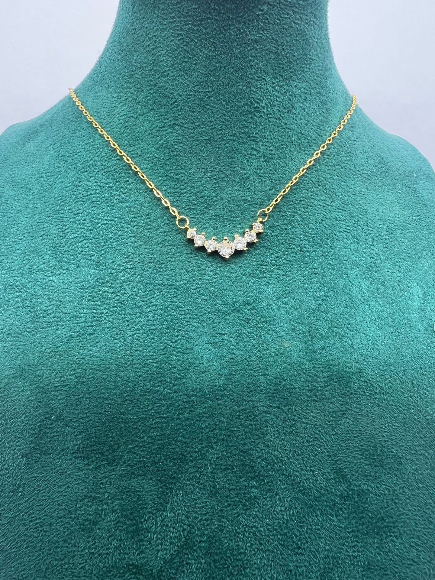 live hot zircon pendant female necklace 1 karat korean style smart water drop moissanite pendant factory wholesale Application Scenario