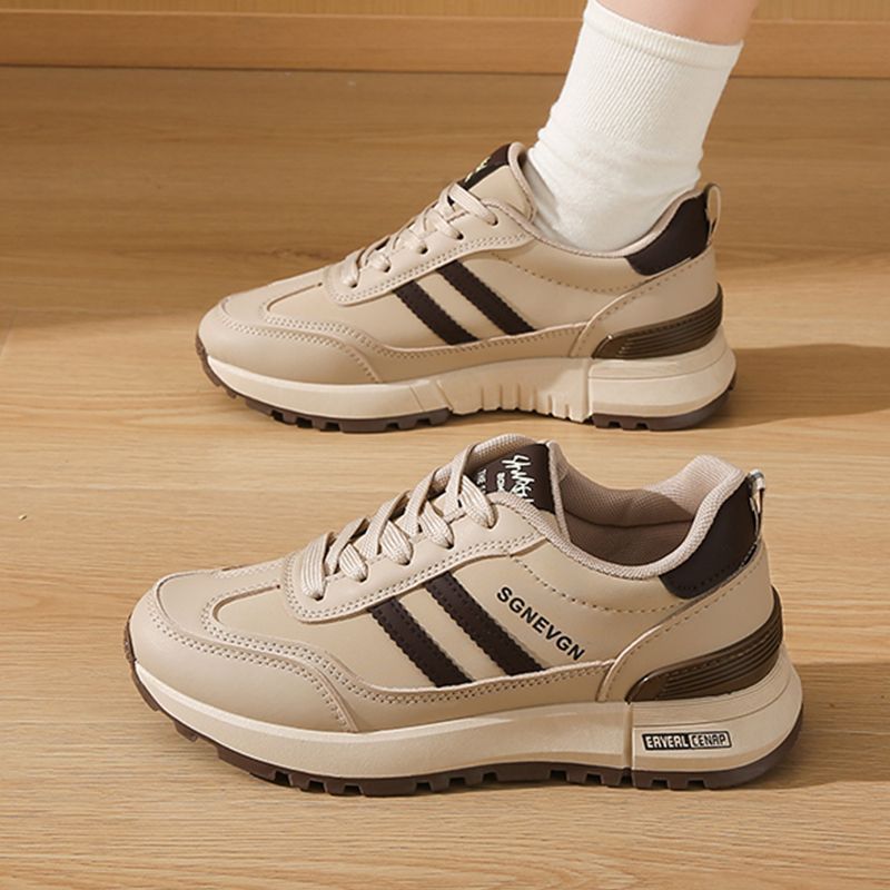 women's lightweight casual sneakers with shit feeling 2025 spring and autumn new soft bottom non-slip leather surface forrest gump running shoes details Picture