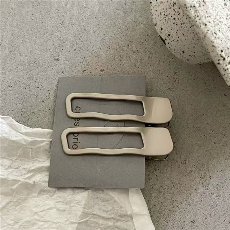 cool style metal silver wave line barrettes a pair of hairclips geometry rectangle water drop duckbill clip bang clip new Specification drawing