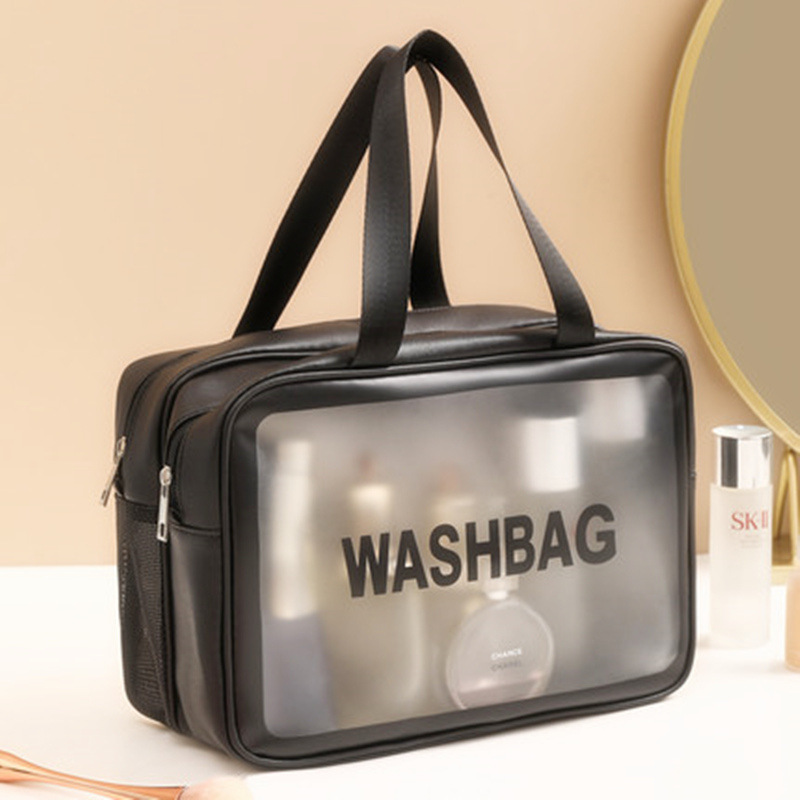 double-layer large capacity travel storage bag pu dry wet separation multifunctional bath storage bag waterproof wash cosmetic bag Application Scenario