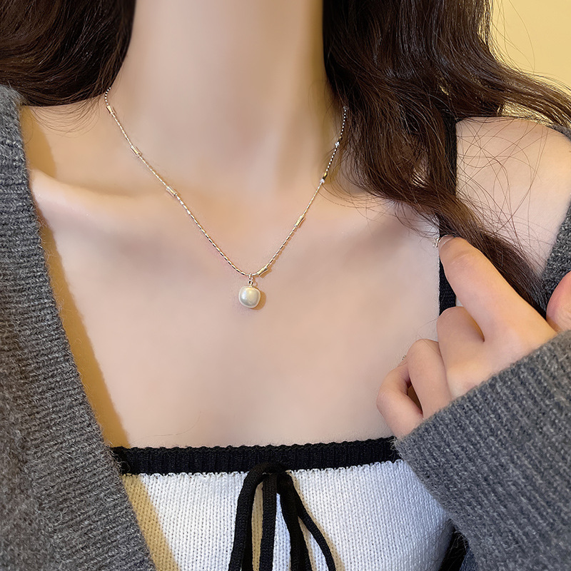 ins style baroque pearl necklace women's simple high-grade clavicle chain minority all-match temperament popular sweater chain Specification drawing