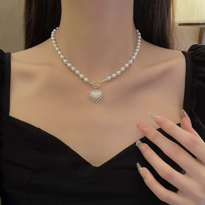 retro french pearl heart necklace women's high-grade temperament hot girl beaded clavicle chain sweet cool style personalized jewelry Specification drawing