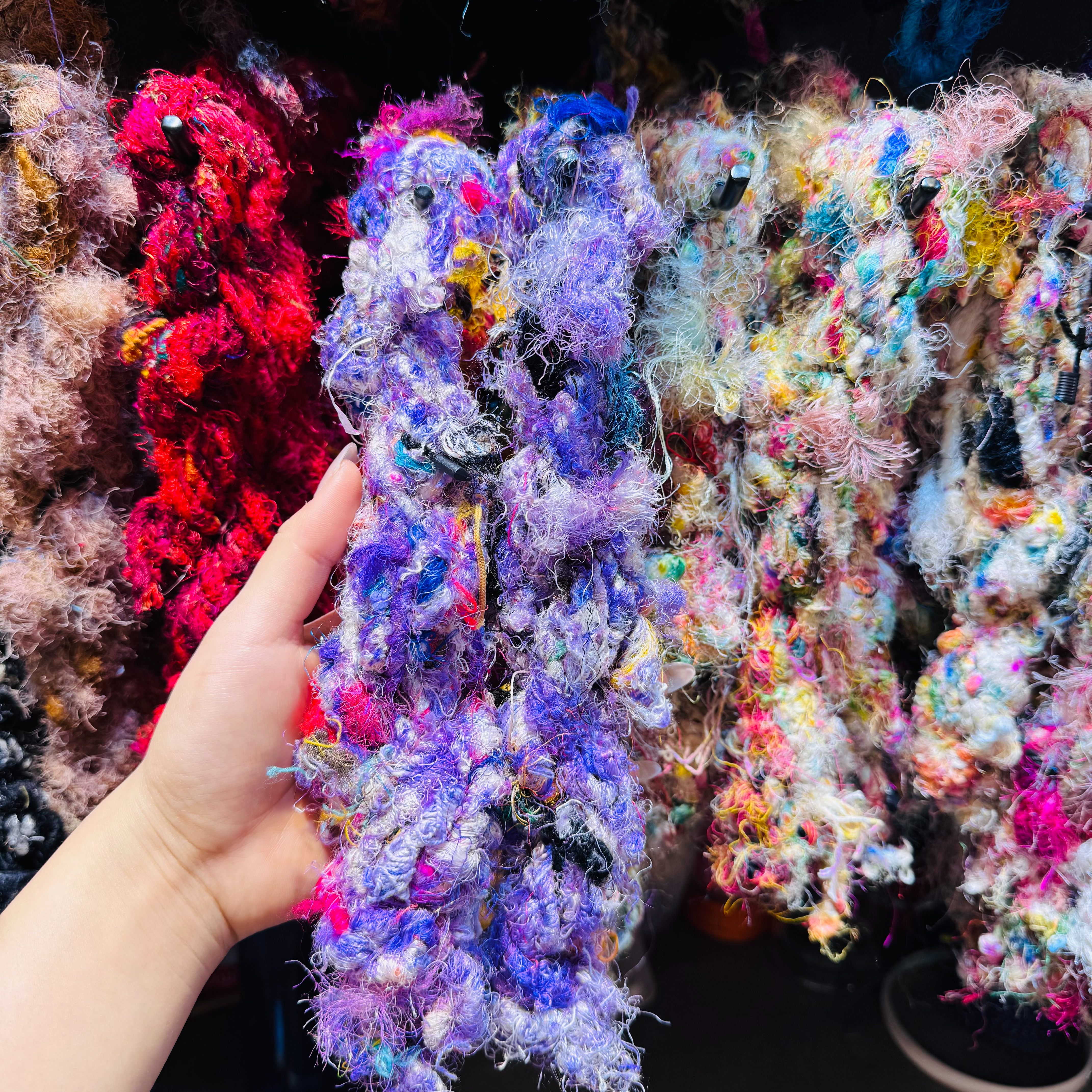 DIY imported new silk yarn, purely handcrafted DIY accessories, accessories, decorative bags, necklaces, bracelets, and accessories... 7 Application Scenario