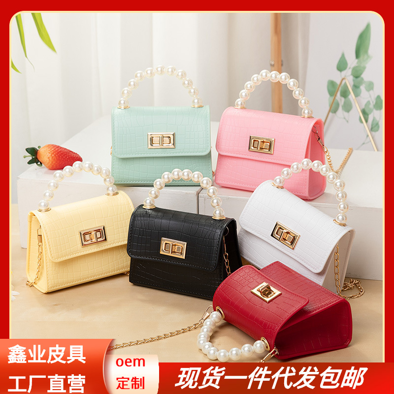 cross-border foreign trade crocodile pattern pearl hand gel bag women's shoulder bag crossbody bag bags mobile phone casual bag full figure
