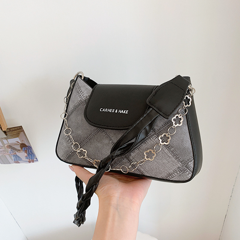 this year's popular niche bag women's summer 2025 new high quality crossbody bag hot shoulder underarm bag wholesale details Picture