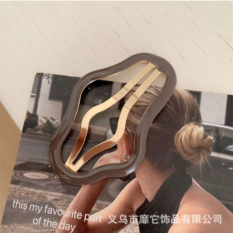 best-seller on douyin hollow clouds barrettes children basic all-matching broken hair bb clip large forehead side bang clip women Application Scenario