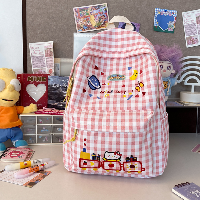 A new large-capacity backpack with a cute and niche design for girls, high school and junior high school students Specification drawing