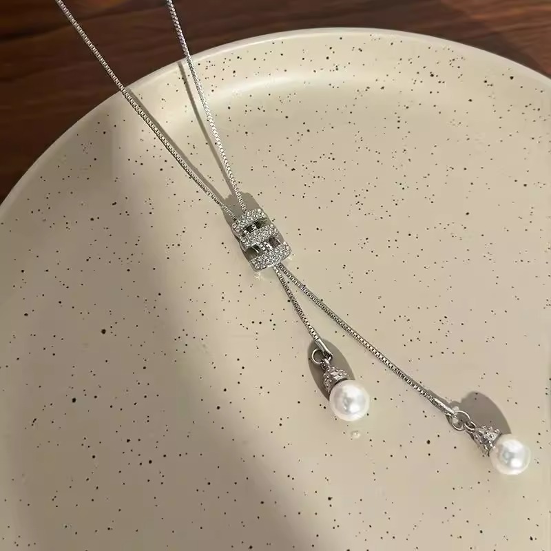 copper alloy necklace high-grade long bead necklace 2024 new sweater chain light luxury temperament fashion accessories full figure