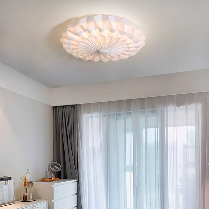 新款客厅吸顶灯 现代简约led圆形灯具温馨网红少女卧室灯