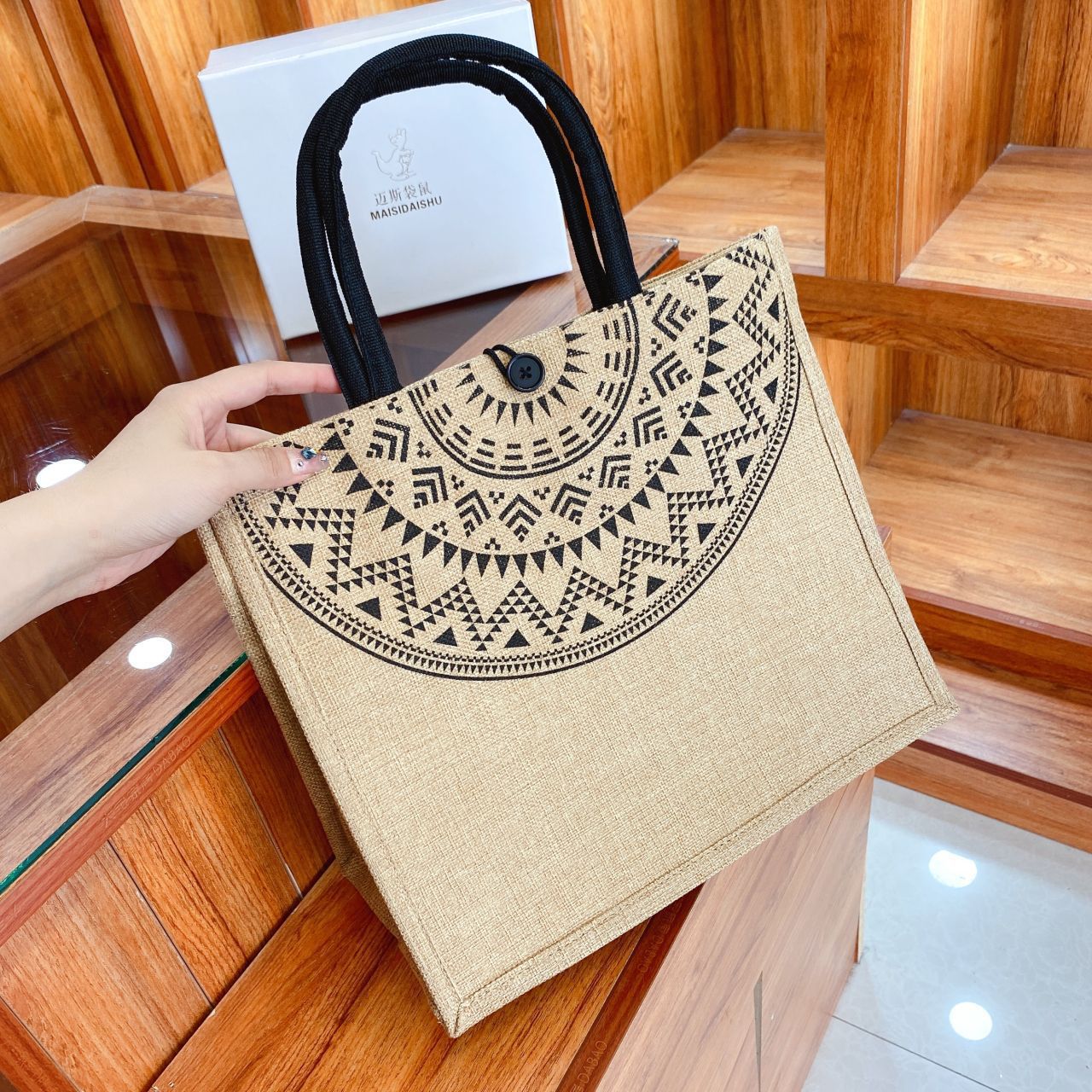 popular foreign trade cross-border linen handbag women's natural linen simple shopping bag coarse linen hessian cloth bag tote bag Application Scenario