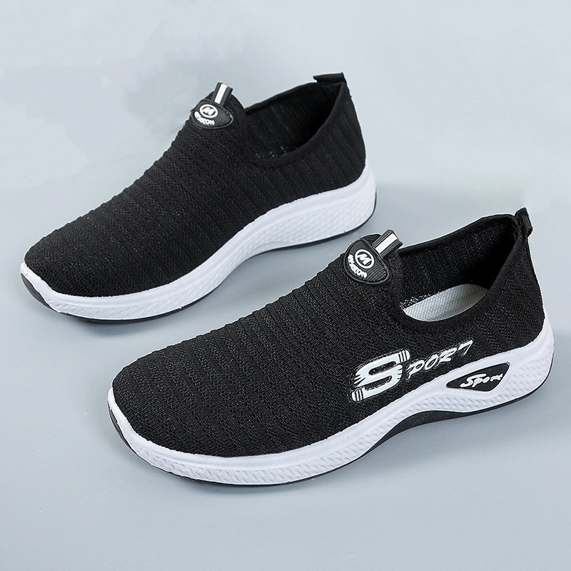 2025 spring new flying woven old beijing cloth shoes women's foreign trade stall running walking shoes casual sneakers women details Picture