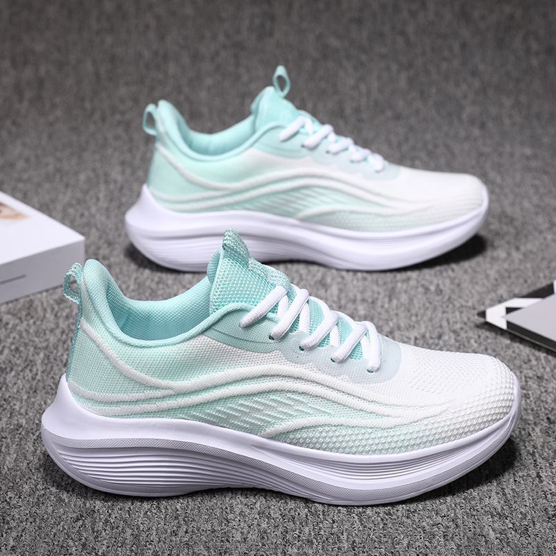 cross-border new arrival sneakers women's spring summer non-slip soft bottom and wear resistance mesh breathable casual shoes all-match ultra-light round toe full figure