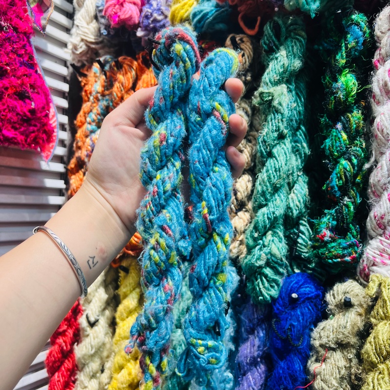 DIY imported new silk yarn, purely handcrafted DIY accessories, accessories, decorative bags, necklaces, bracelets, and accessories... 9 details Picture