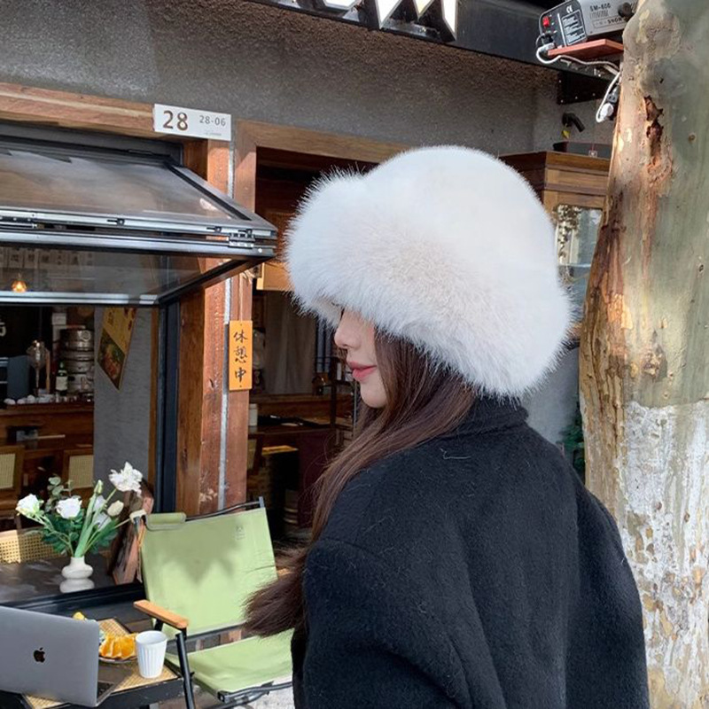 cross-border plush new mongolian hat cold protection in autumn and winter warm thickened bucket hat winter earflaps fox fur bucket hat details Picture