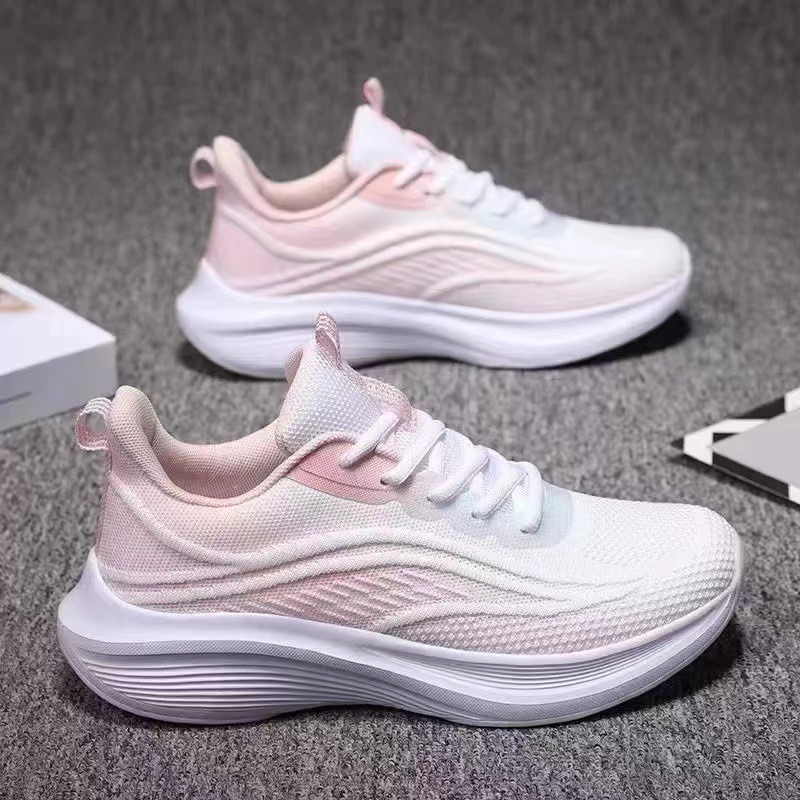 cross-border wholesale sneakers women's new spring summer non-slip soft bottom and wear resistance mesh breathable casual shoes all-match ultra-light full figure