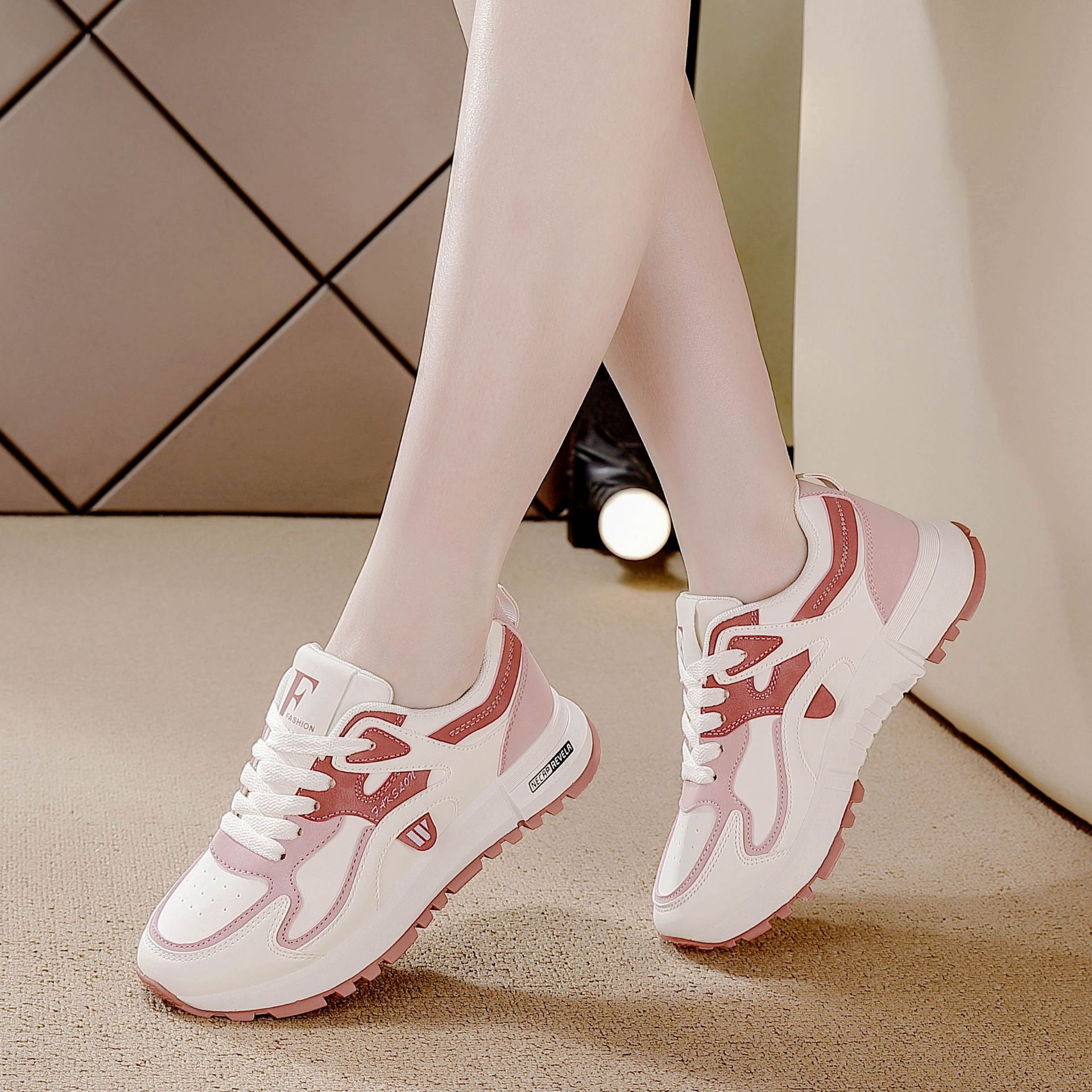 large size cross-border sneakers for women 2025 spring and autumn new casual versatile student shoes lightweight shock absorption running shoes for women Specification drawing