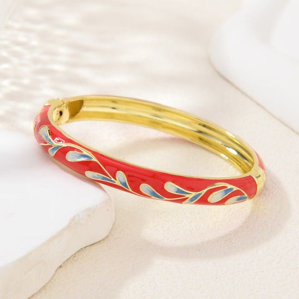Retro enamel bracelets with colorful oil drip patterns as foreign trade accessories are popular in scenic spots Specification image