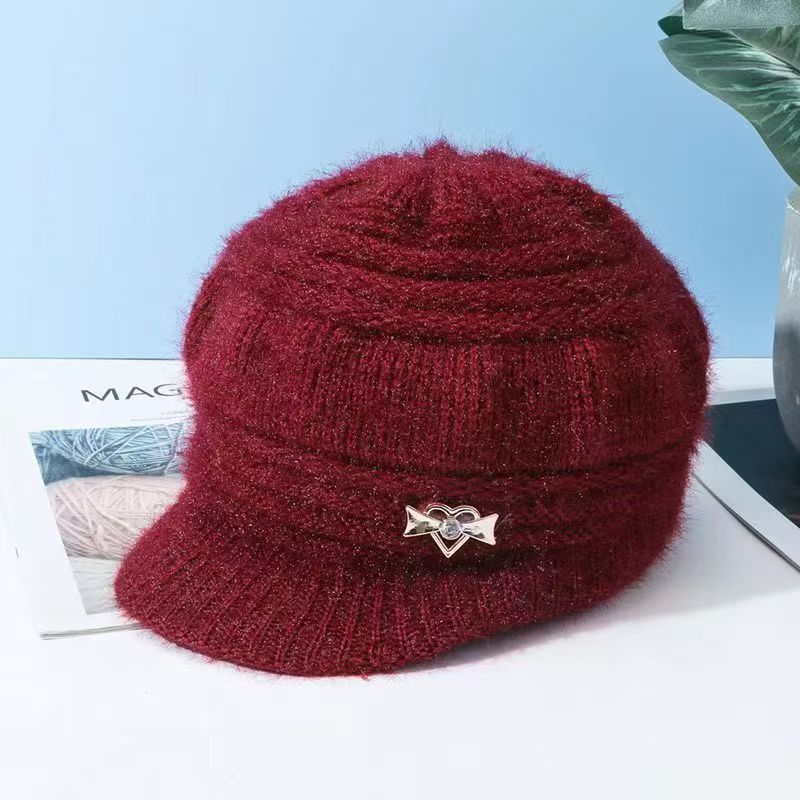 hat for the elderly children's autumn and winter knitting casual fashion mom hat middle-aged and elderly thickened fleece-lined warm wool hat dome details Picture