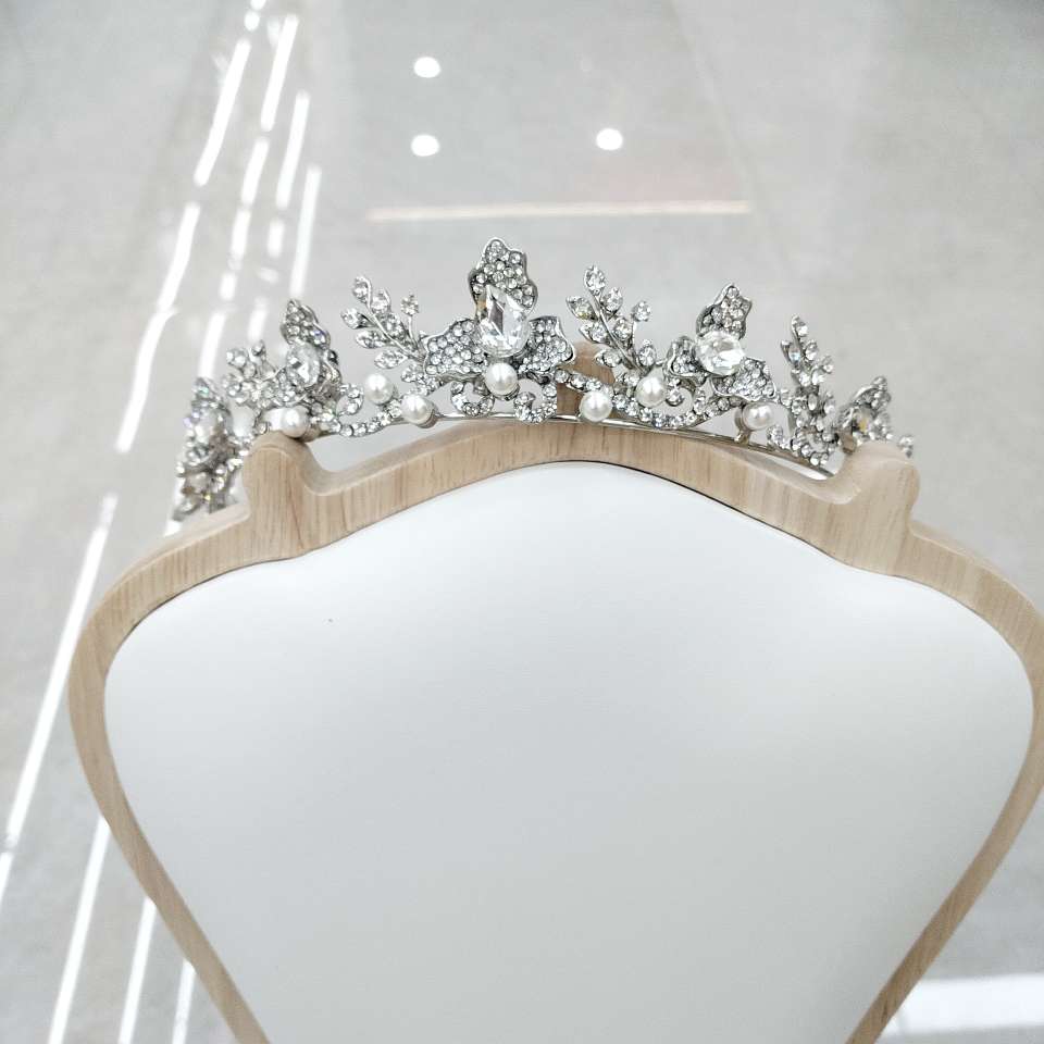 A perfect match for a wedding dress with a crown of water diamonds and vines! Any wedding dress theme is acceptable
