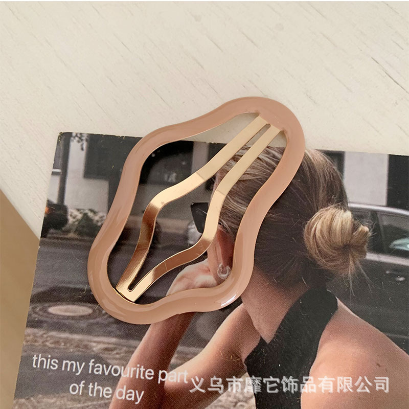 best-seller on douyin hollow clouds barrettes children basic all-matching broken hair bb clip large forehead side bang clip women details Picture