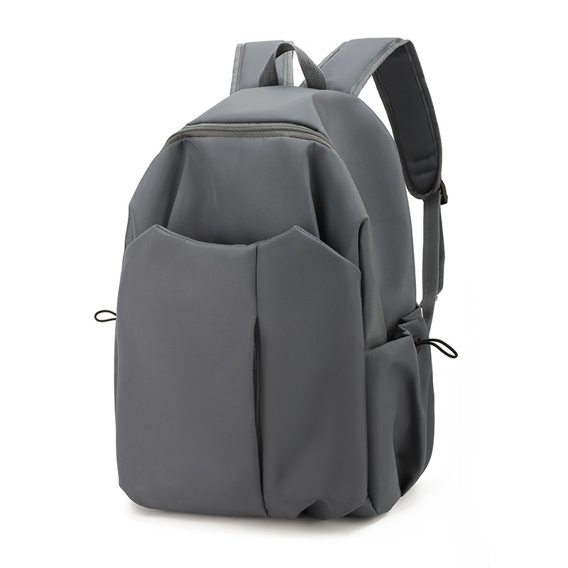 high-grade large-capacity schoolbag junior high school student stain-resistant casual travel backpack business commute schoolbag male middle school Application Scenario