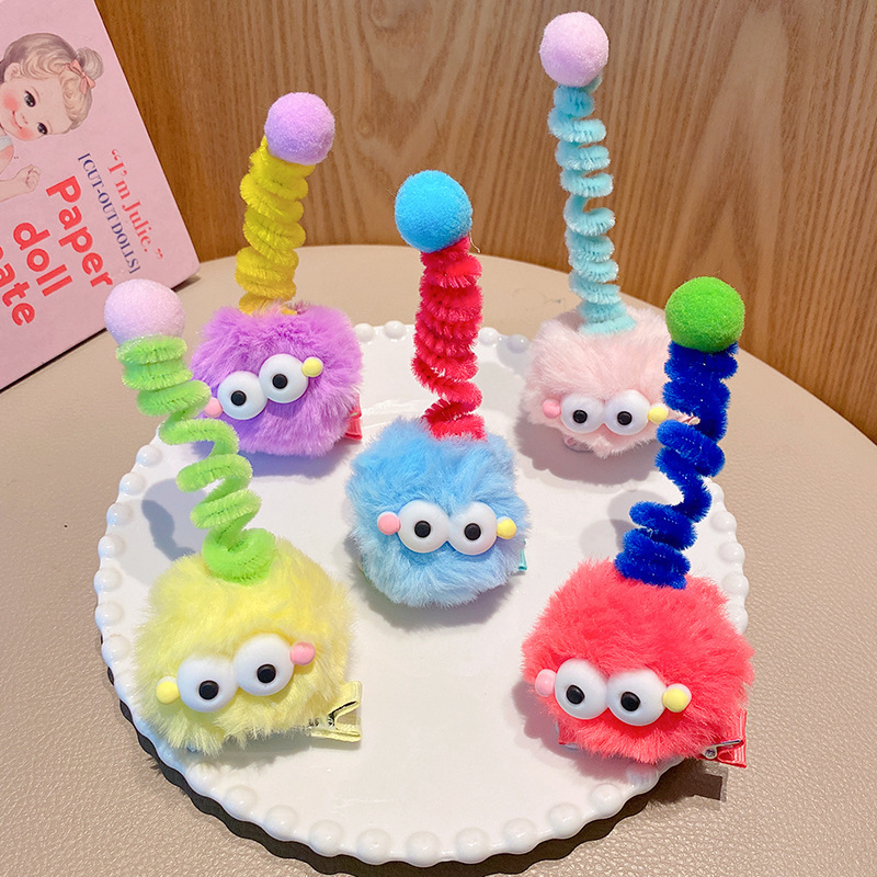 cute hair ball hair clip big eyes ugly and cute doll briquette headdress girl cartoon funny personality duckbilled hair accessories Specification drawing