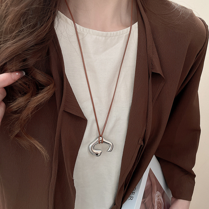 retro hong kong style artificial leather cord small bag necklace fashionable all-match crescent sweater chain out of the street high sense ornament women details Picture