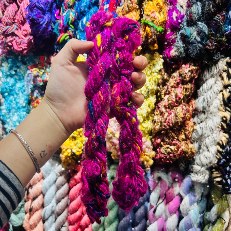 DIY imported new silk yarn, purely handcrafted DIY accessories, accessories, decorative bags, necklaces, bracelets, and bracelets.