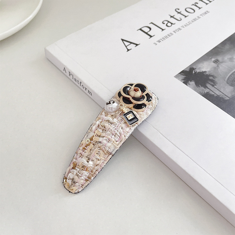korean ins popular style does not hurt hair classic style temperament bb clip barrettes camellia bangs side hair clip for broken hair barrettes headdress details Picture
