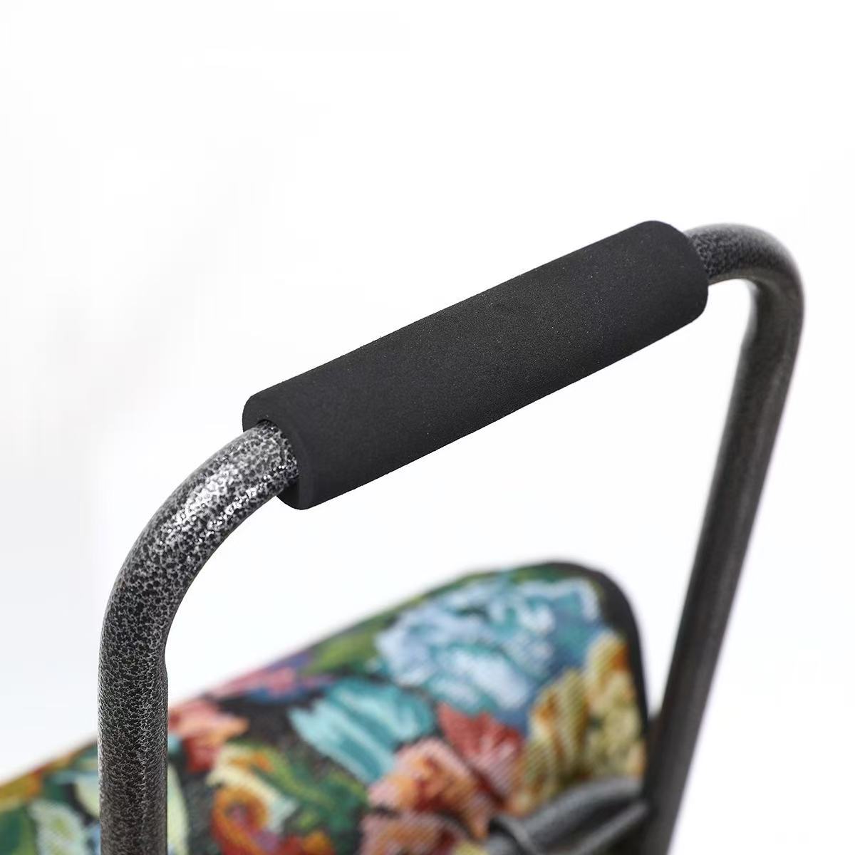 Folding trolley, folding household shopping cart, Oxford Cloth express trolley, elderly grocery shopping cart Application Scenario
