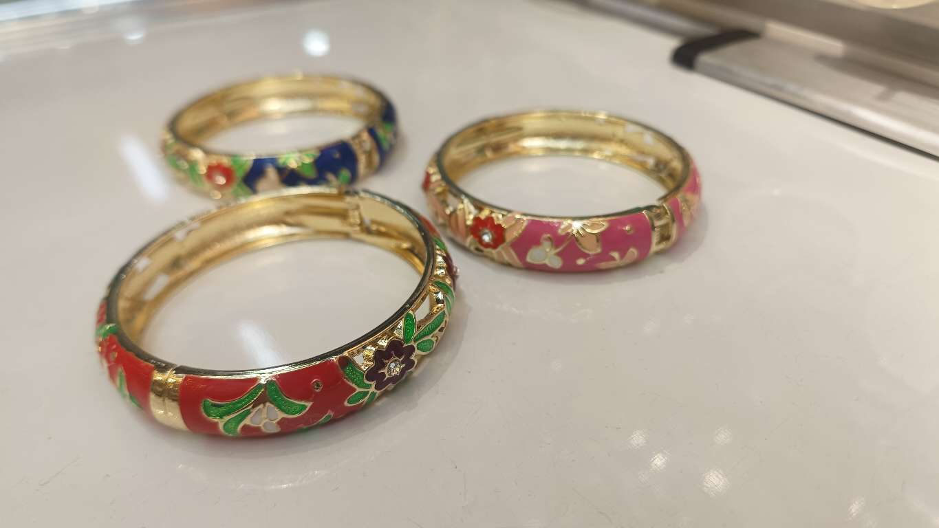 Chinese-style cloisonne open enamel hand