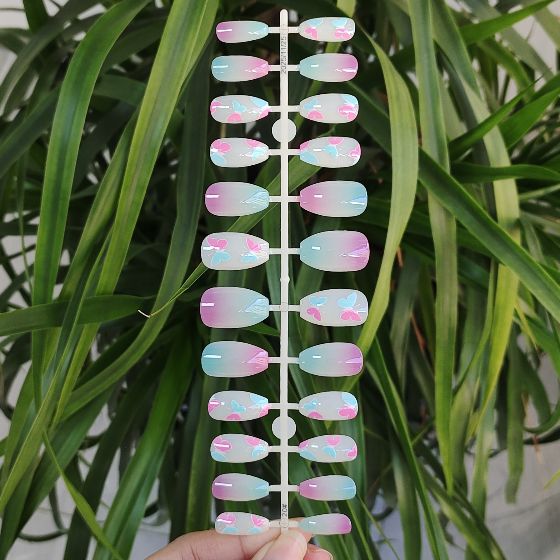 24 PCS PRESS ON NAIL TIPS COFFIN SHAPE PRINTING CRAFT WITH BUTTERFLY PATTERN full figure