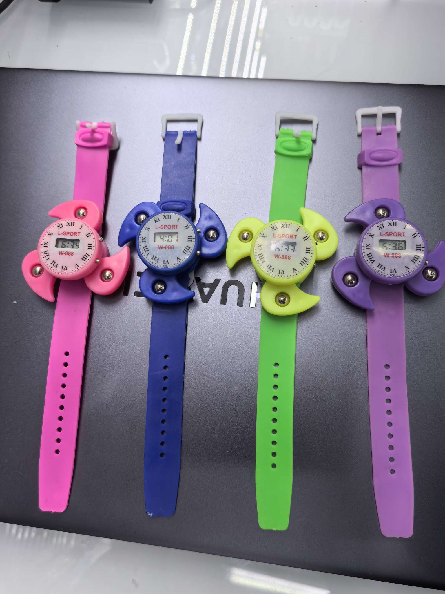 多功能智能手表儿童电话手表成人运动健康防水男女款数码手机配件