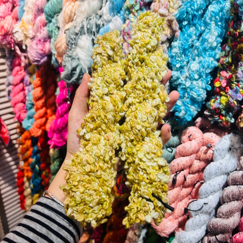 DIY imported new silk yarn, purely handcrafted DIY accessories, accessories, decorative bags, necklaces, bracelets, and accessories... 6 details Picture