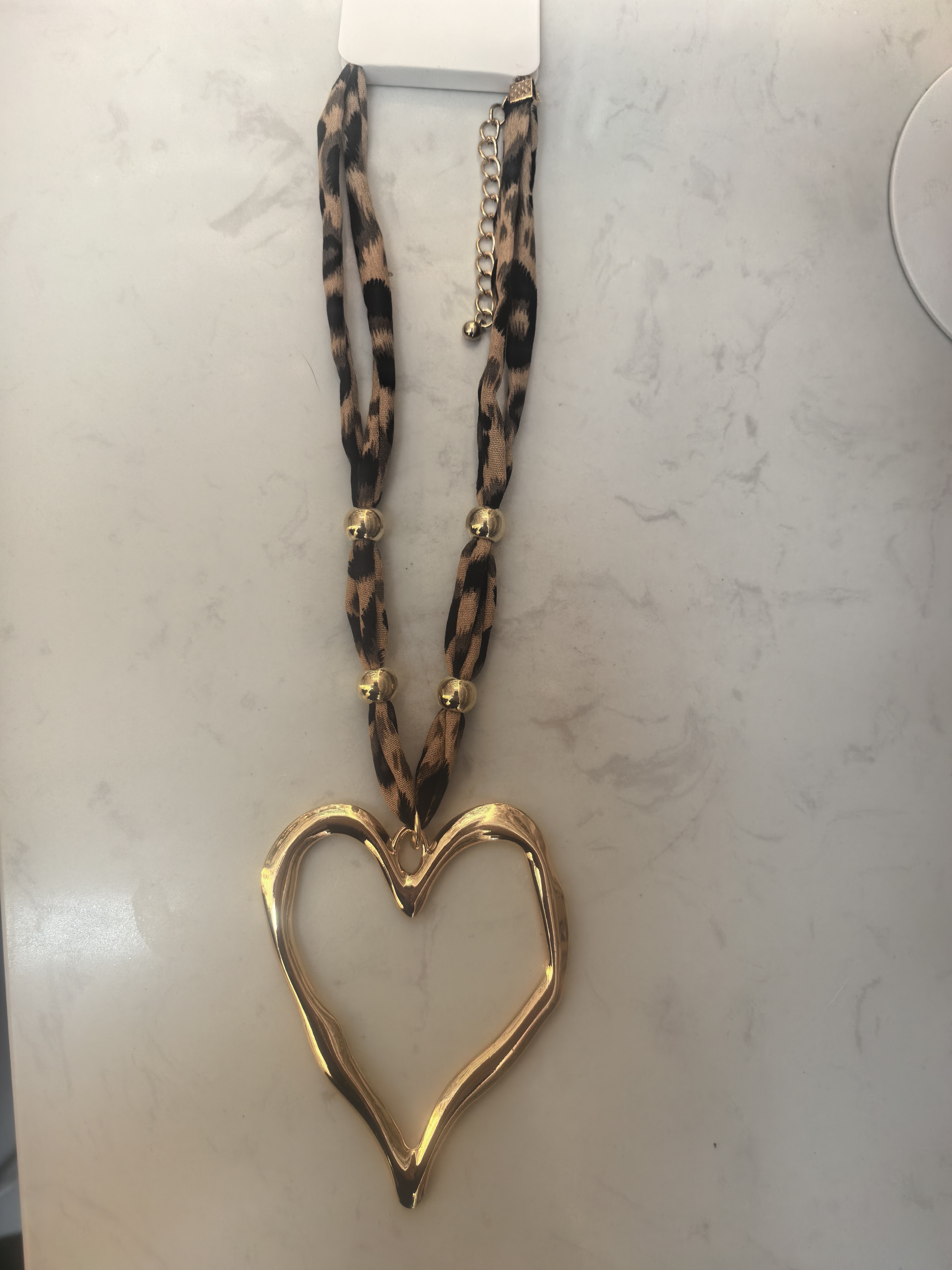 优雅饰品项链女士简约时尚金属链条百搭项链配饰礼物不锈钢项链  
潮流项链女士个性复古长款项链时尚百搭金属链配饰首饰  
