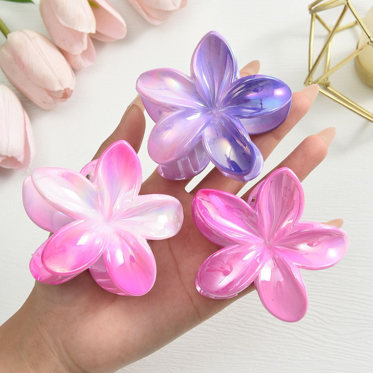 cross-border new arrival grip sweet fresh plumeria rubra barrettes female summer high sense shark clip hairware wholesale details Picture