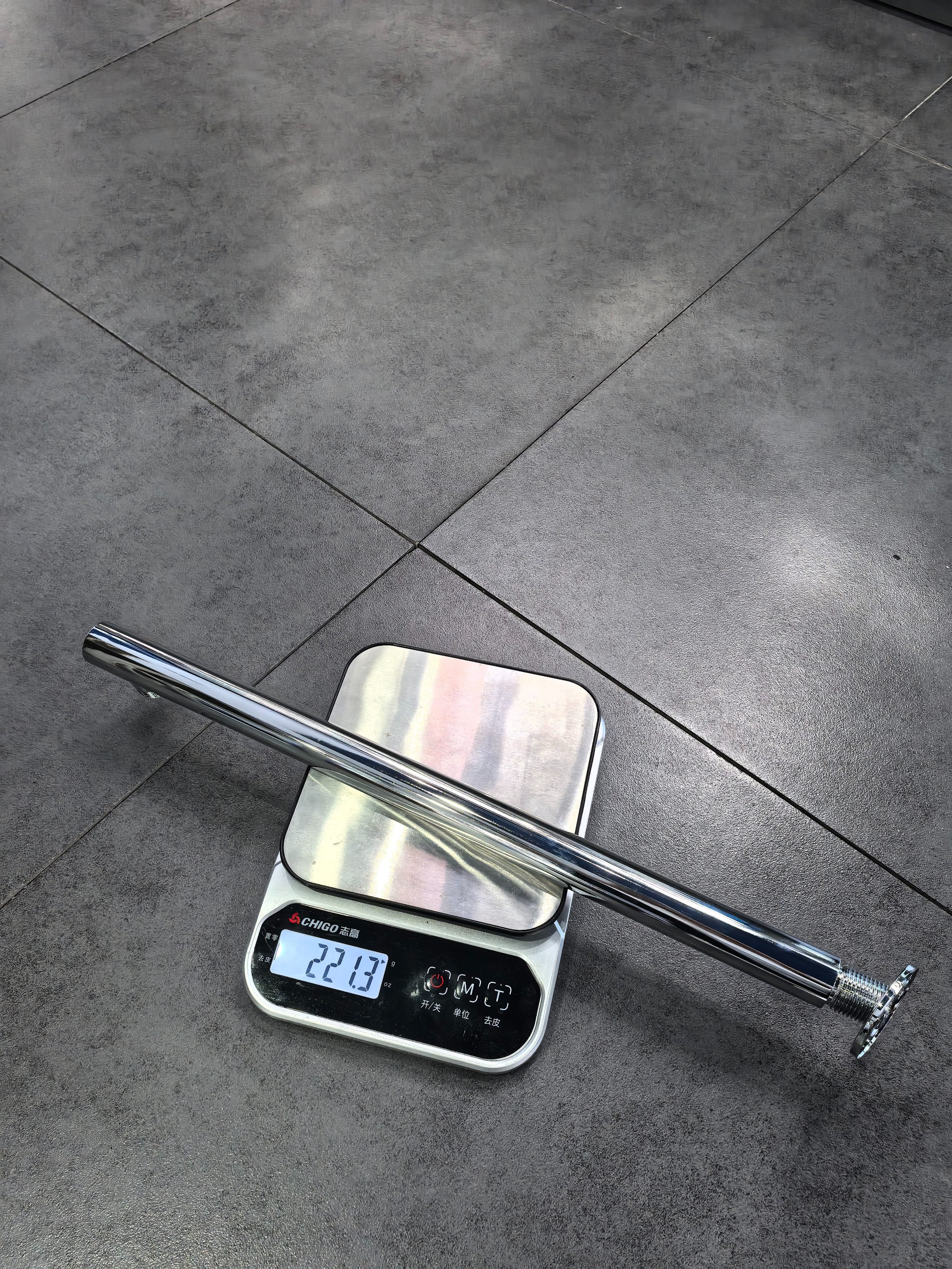 浴室不锈钢圆形淋浴杆淋浴柱入墙管固定顶喷配件