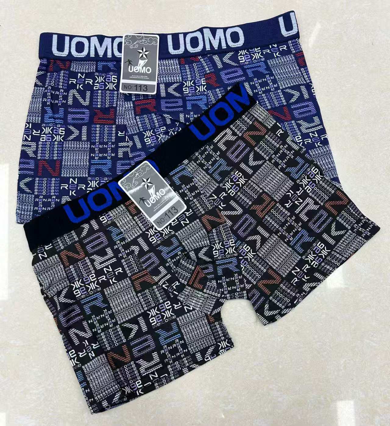 Ultra-low price letter waist patterned men's four-corner underwear, flat underwear, comfortable flat shorts for export to Europe, America and Africa. Men's underwear in stock Item Picture