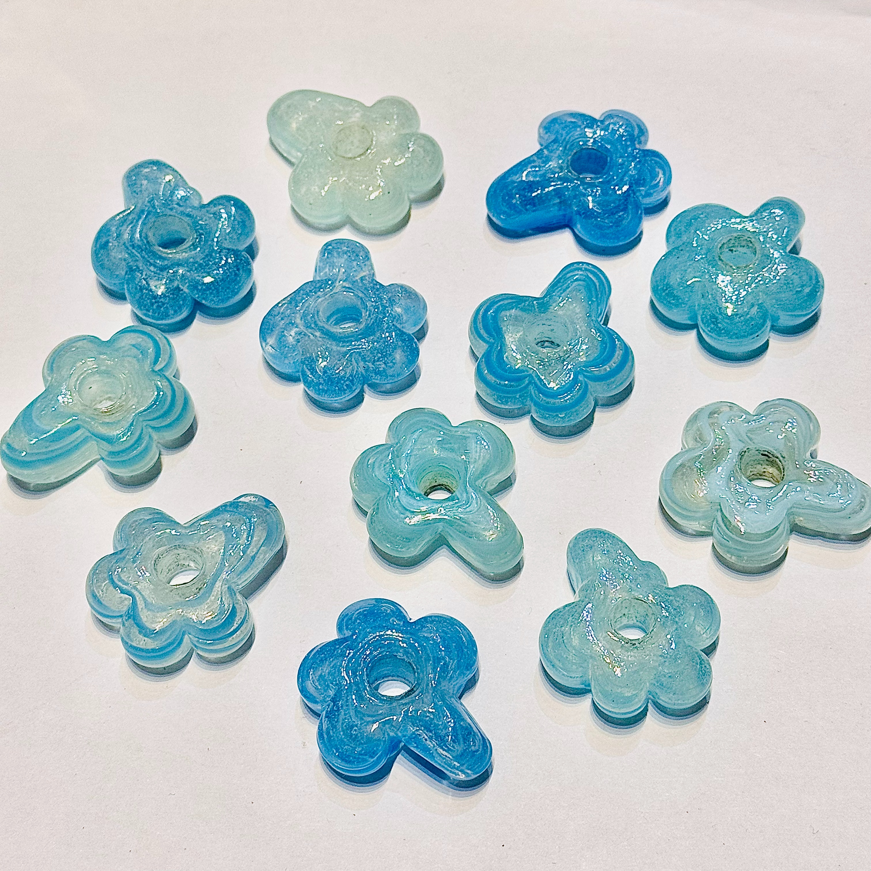 Nepalese imported retro flower-shaped glass bead DIY bracelet earrings accessory '5 Application Scenario