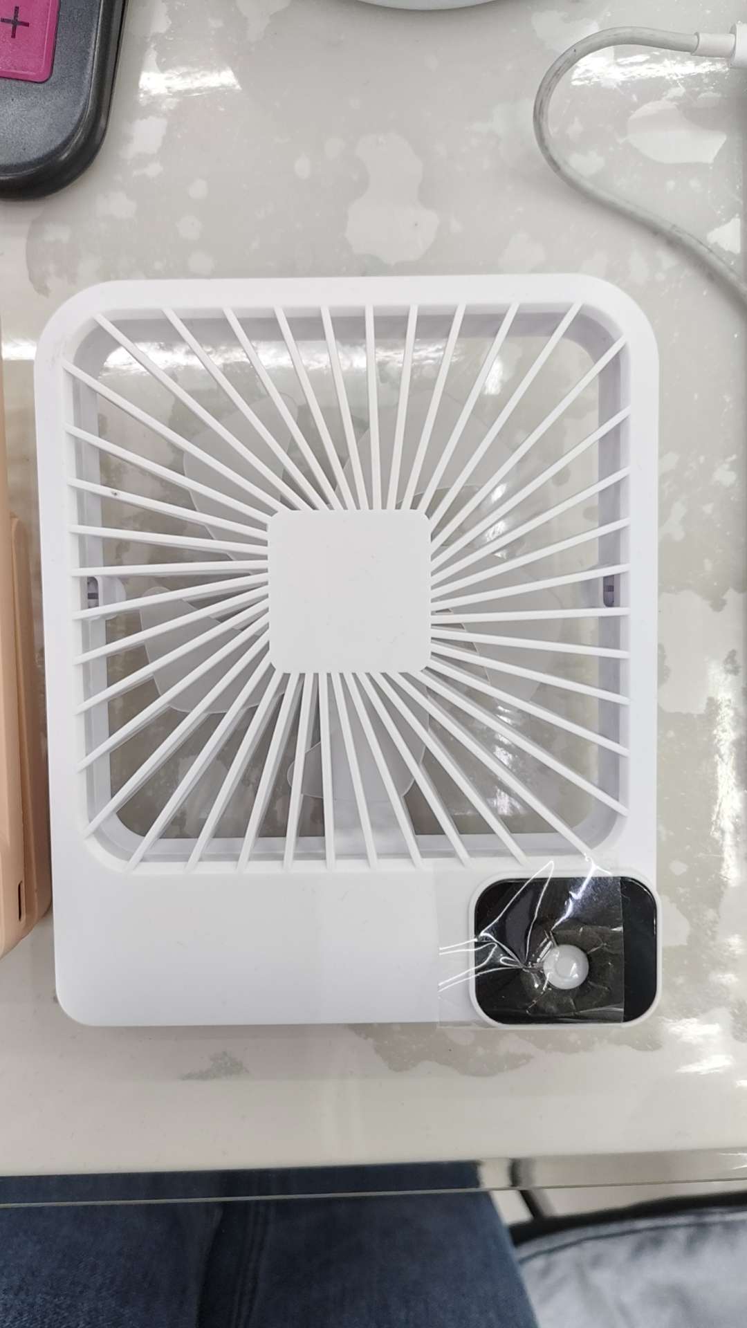 台式风扇细节图