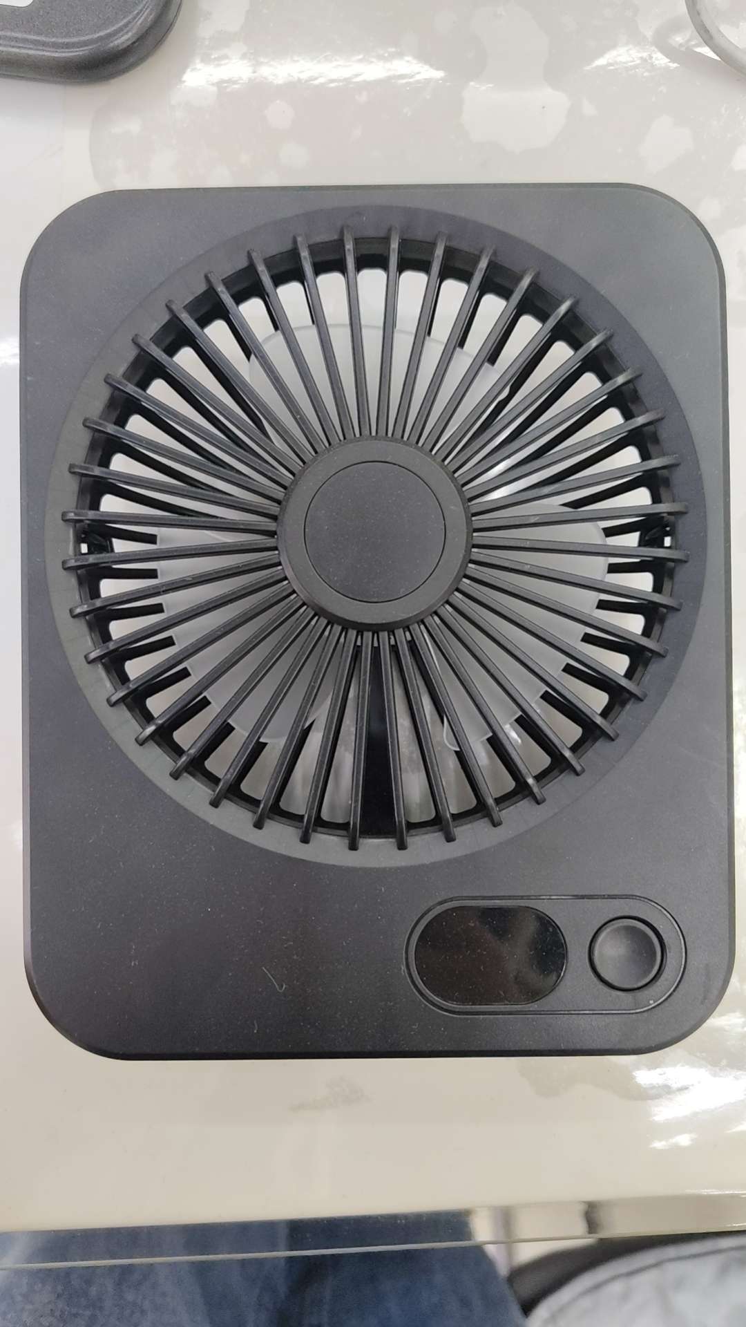 台式风扇产品图