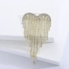 Heart-shaped tassel brooch, high-end women's ins trendy style, white-collar suit collar pin decoration, creative and versatile brooch Item Picture