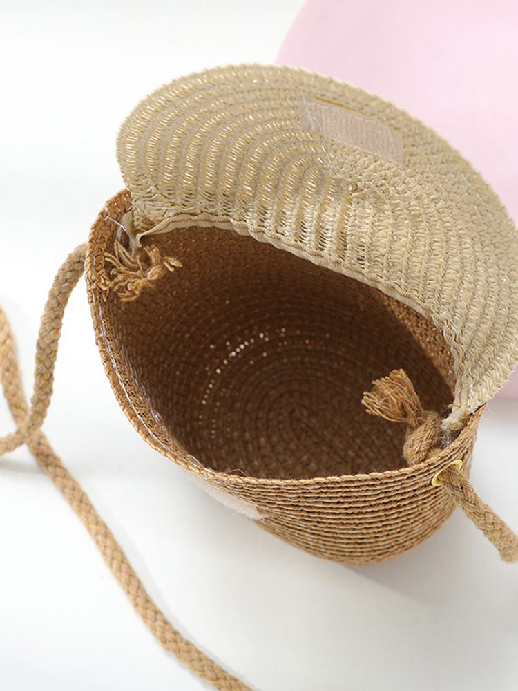 Summer season vacation paja color woven bag 2025 nuevo boho paja bag mujer crossbody pequeños bolsos niños bolsos niños niños patchwork detail image 2